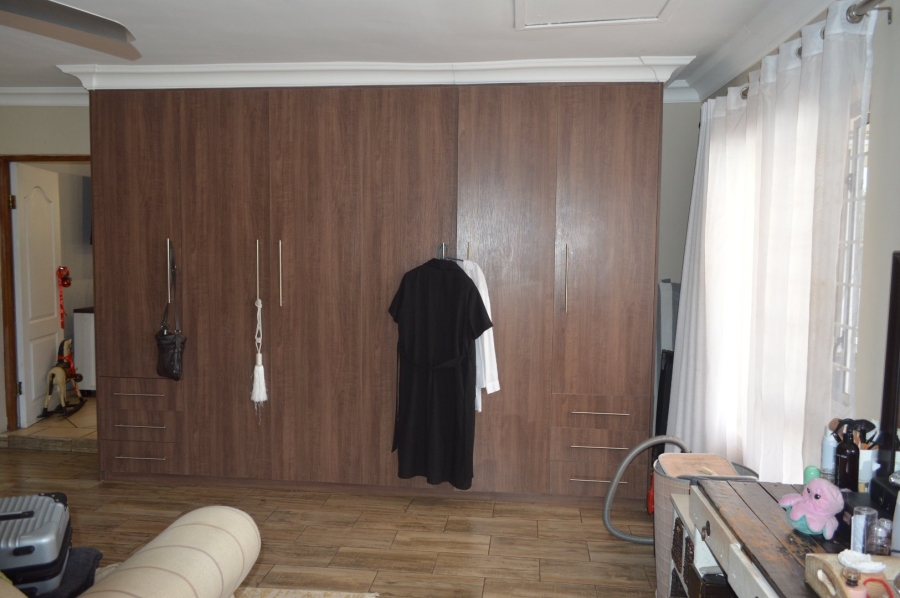 3 Bedroom Property for Sale in Wilkoppies North West